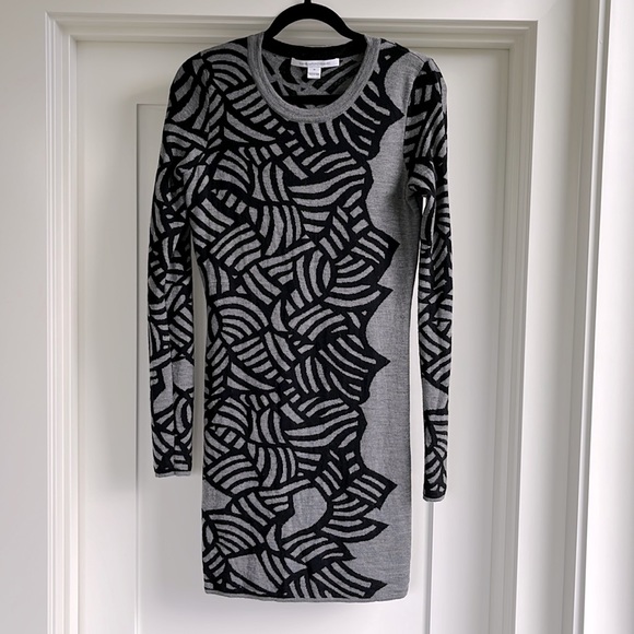 DVF Wool Sweater Farley Dress - Picture 2 of 9